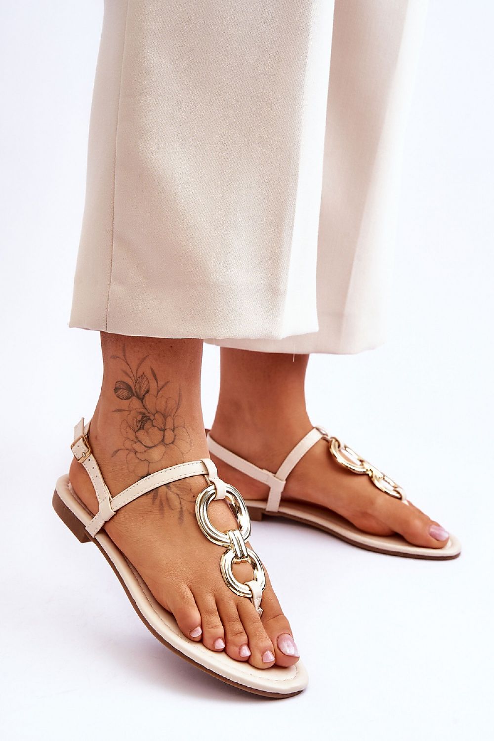 Sandals model 180532